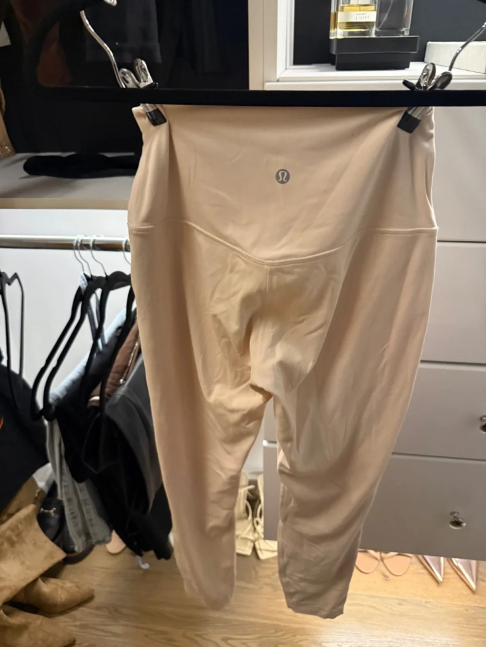 Lululemon Wunder Train 25” Leggings Size 8 + Bra 5pc Bundle